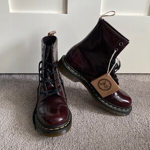 Dr. Martens boots NEW size 7